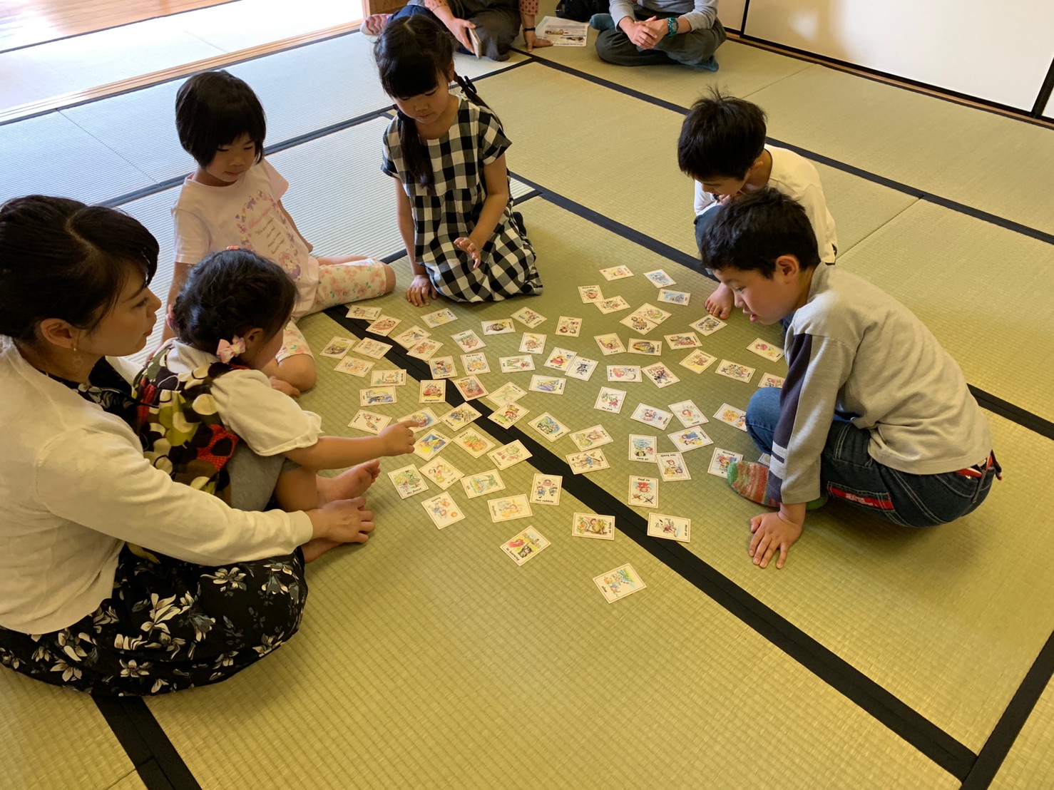 予選トーナメントは７２枚のカードで！